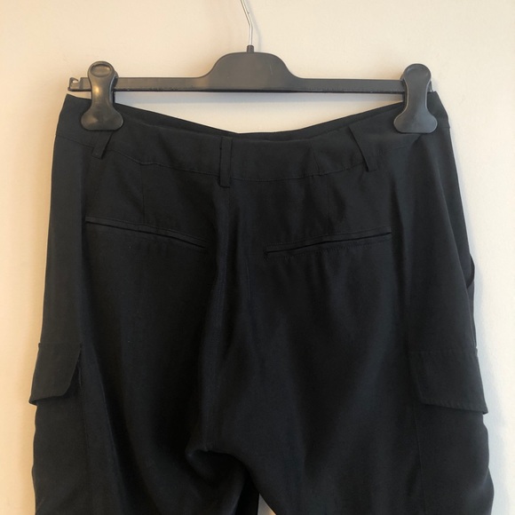 L’Agence Bevin Silk Cargo Pants In Black - Picture 12 of 12